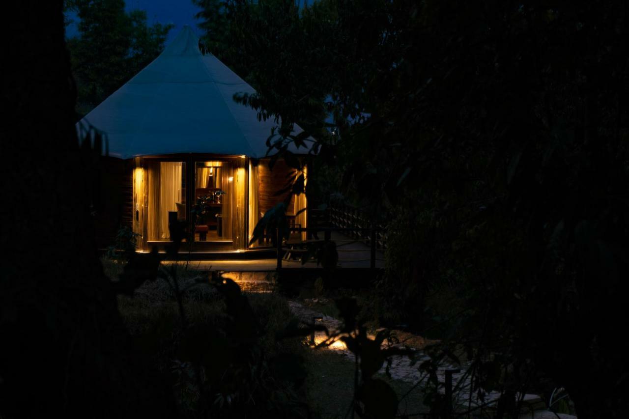 The Pavilions Himalayas Lake View Pokhara Esterno foto