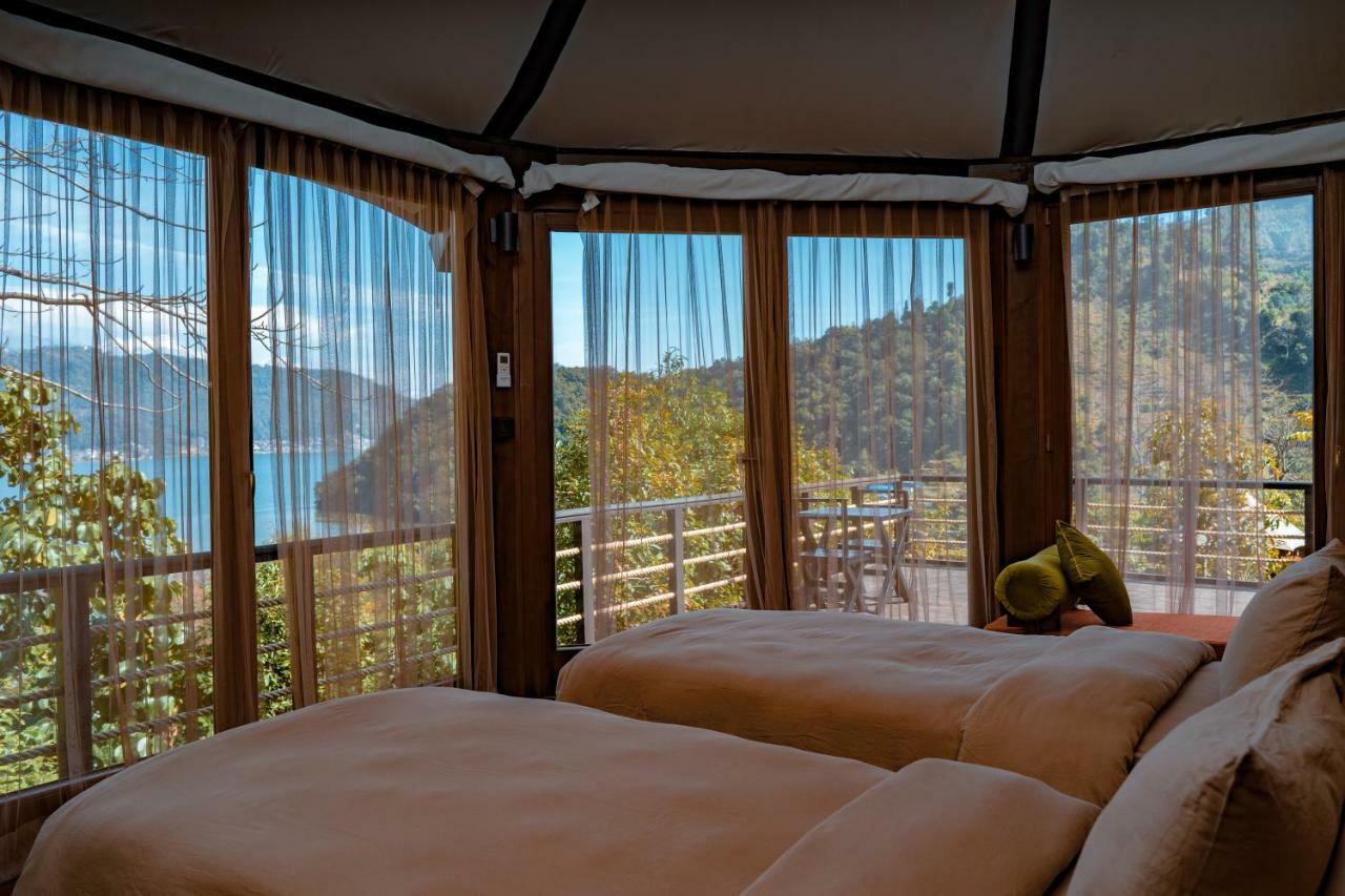 The Pavilions Himalayas Lake View Pokhara Esterno foto